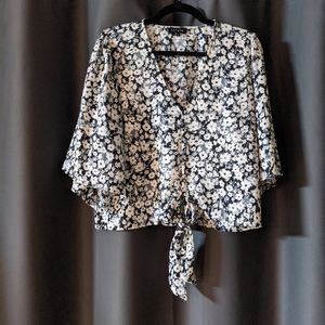 1. STATE V-neck blouse bell  sleeves flowy front tie grey & white floral pattern